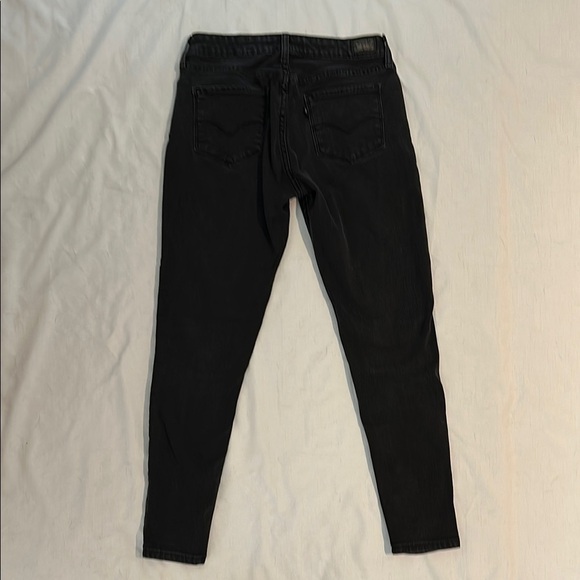 Women's Black Jeans - Picture 4 of 6